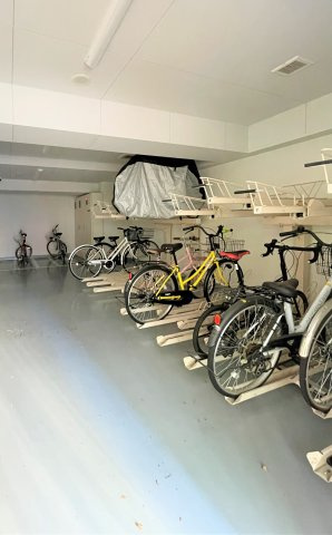 コードテラス東日本橋の駐車場|駐輪場完備