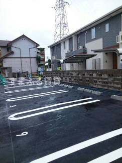 【駐車場】