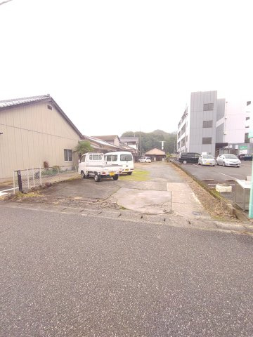 林駐車場