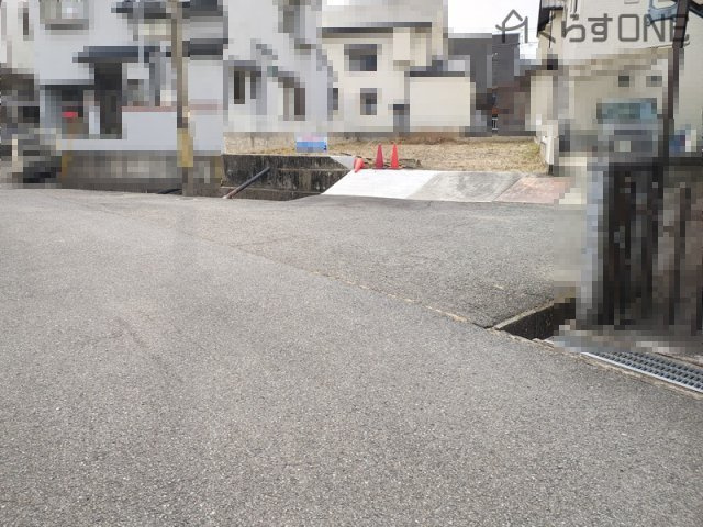 【前面道路含む現地写真】 | 姫路市広畑区小坂／売土地