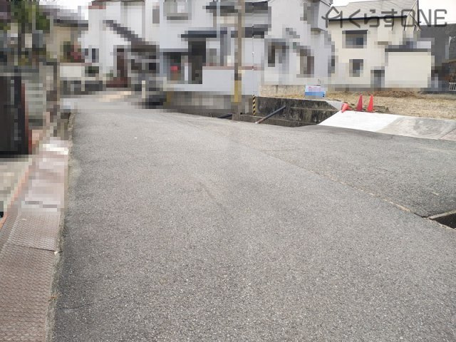 【前面道路含む現地写真】 | 姫路市広畑区小坂／売土地