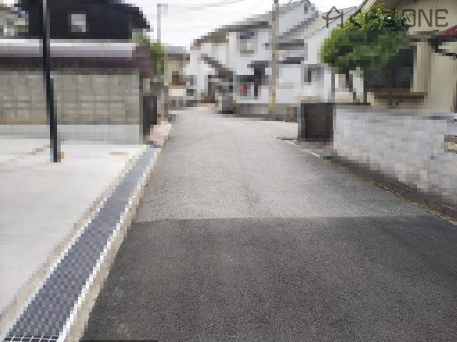 【前面道路含む現地写真】 | 姫路市広畑区小坂／売土地