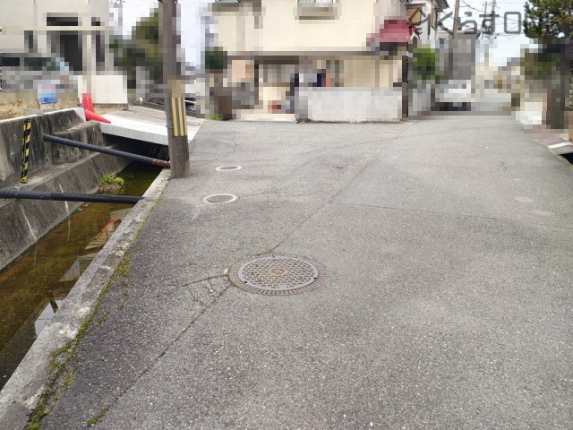 【前面道路含む現地写真】 | 姫路市広畑区小坂／売土地