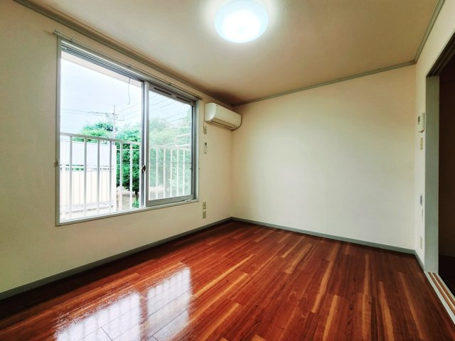 【居間・リビング】 | パークサイドハウスA | 洋室
＊別室参考