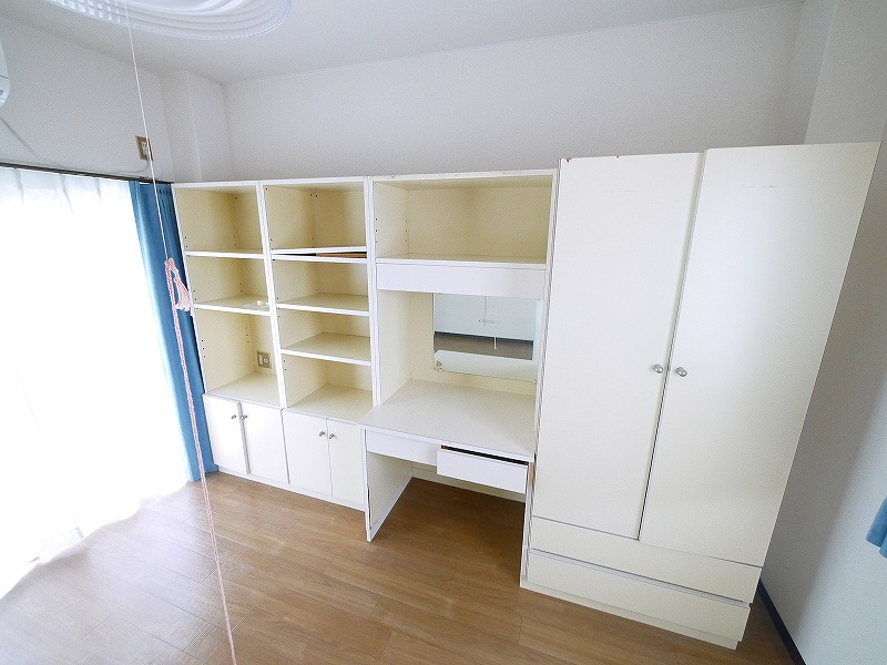 プレステ赤膚マンションの収納