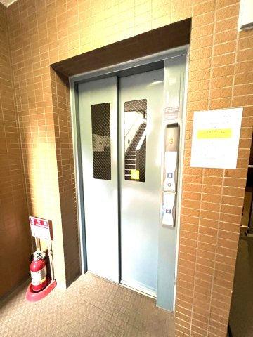 サンクレイドル立花のその他共用部分|エレベーターは1基
