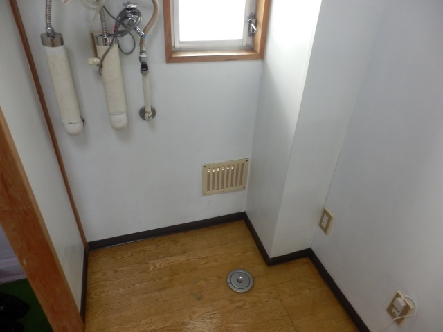 ロイヤルコーポ蜂屋の設備