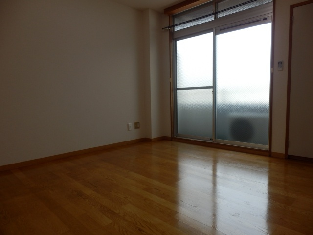 ロイヤルコーポ蜂屋の内装