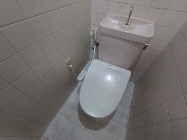 出口二丁目戸建　賃貸のトイレ|トイレもきれいです