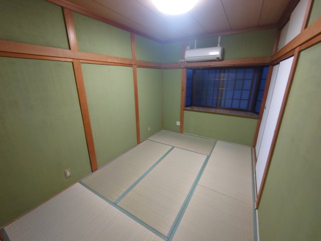 出口二丁目戸建　賃貸の和室|和室がひろがる居住スペース