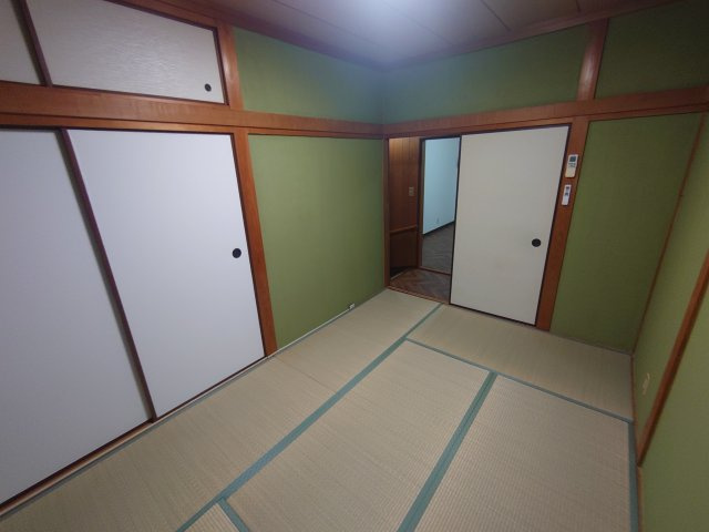 出口二丁目戸建　賃貸の和室|趣のある和室です
