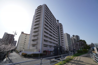 【外観】 | 【ペット可】サニーハイム舟入 | 現地（2023年3月27日9：00頃）撮影
