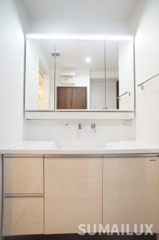 LIBTH菊陽の独立洗面台