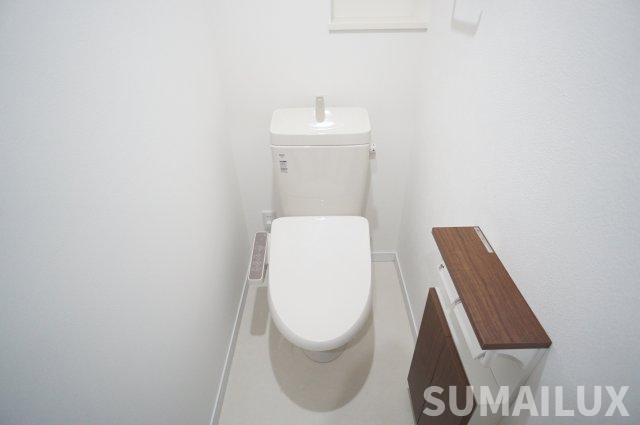 菊池郡菊陽町大字津久礼の賃貸マンションのトイレ