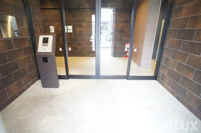 菊池郡菊陽町大字津久礼の賃貸マンションのエントランス