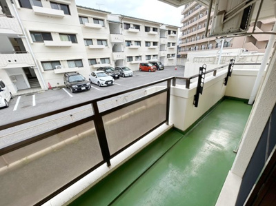 【バルコニー】 | 泉ヶ丘クリーンハイツA