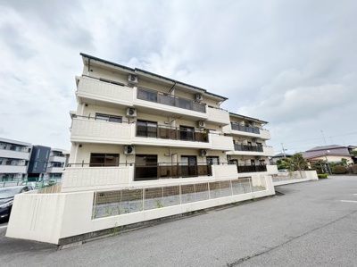 【外観パース】 | 泉ヶ丘クリーンハイツA