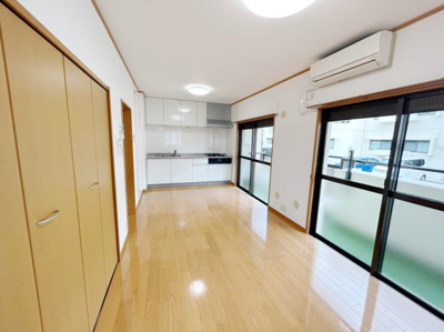 【居間・リビング】 | 泉ヶ丘クリーンハイツA