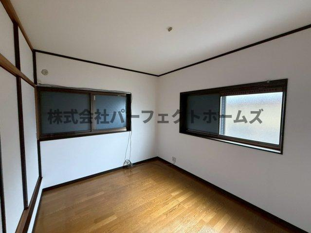 池之宮戸建　賃貸の洋室|広々とした洋室です