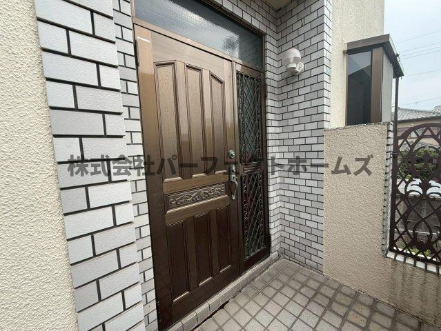 池之宮戸建　賃貸の玄関|ゆったりとした玄関です