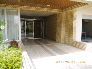 【エントランス】