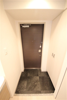 【玄関】 | プレサンス堺筋本町フィリア