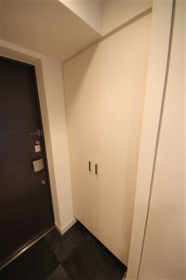 【玄関】 | プレサンス堺筋本町フィリア