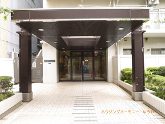 【エントランス】
