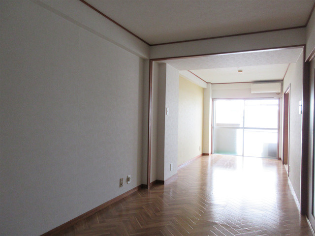 松仙堂ビルの居間・リビング|松仙堂ビル