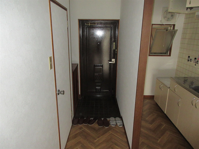 松仙堂ビルの玄関|松仙堂ビル