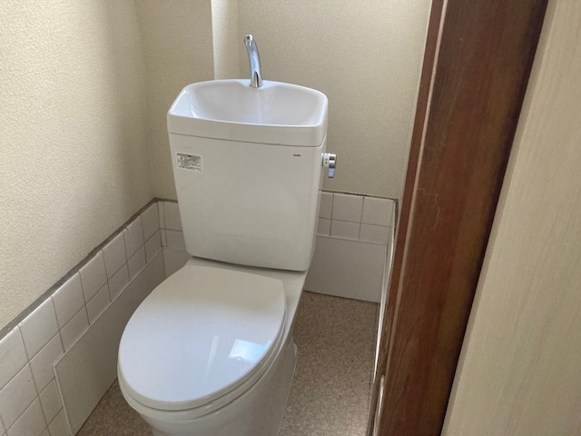 文元マンションのトイレ