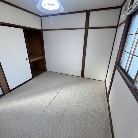 室蘭市高砂町2丁目3-17戸建の和室