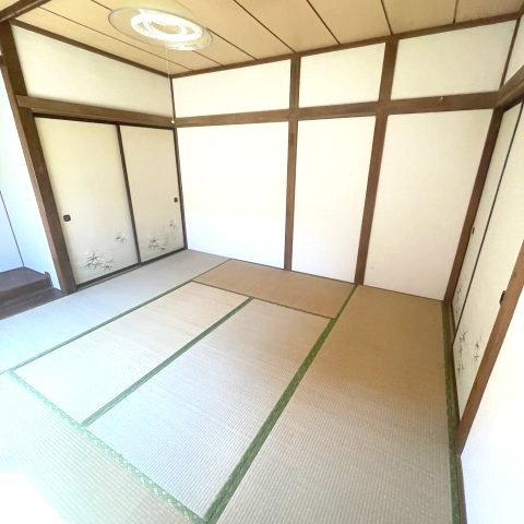 室蘭市高砂町2丁目3-17戸建の和室