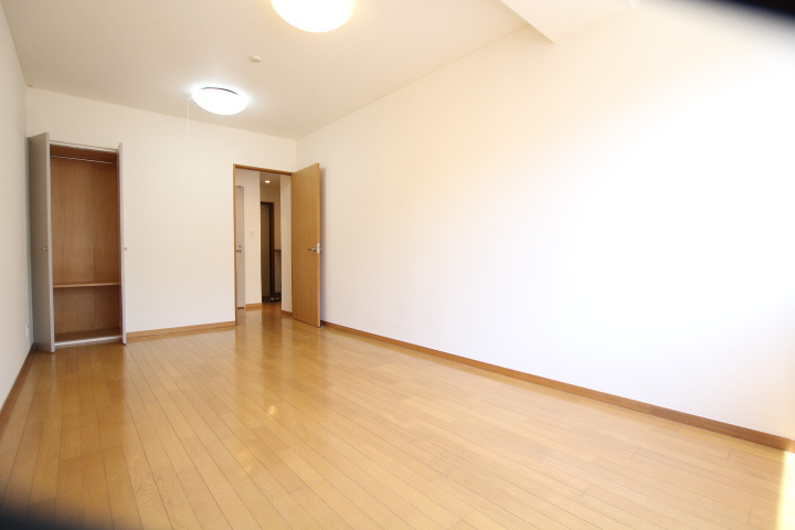 別部屋参照