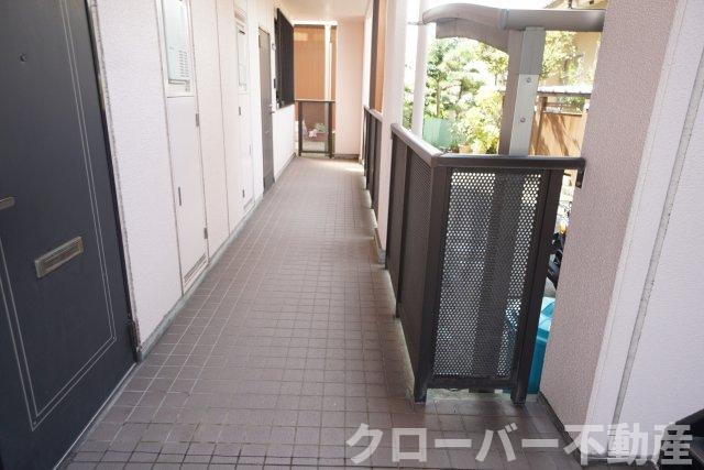 フィネスサンのエントランス