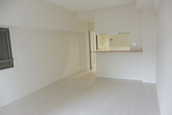 MARKSFORT花畑の居間・リビング|こちらの居間で趣味の時間をお楽しみください※別号室のお写真になります。