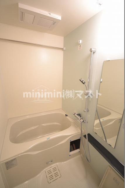 セオリー難波パレの浴室