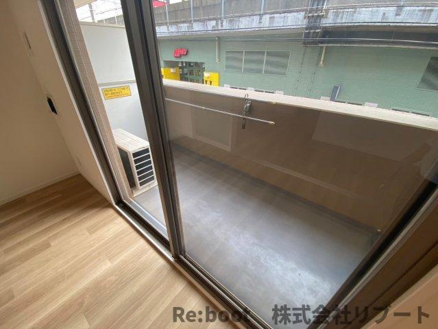 ドゥーエ妙典のバルコニー