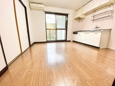 【居間・リビング】 | グリーンハイツ（川島） | ※同建物同型別のお部屋