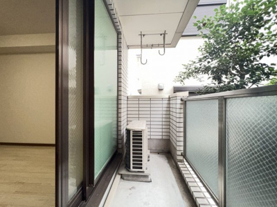 【バルコニー】 | ぷりんせす八丁畷Ｂ棟 | 写真は同マンション別部屋