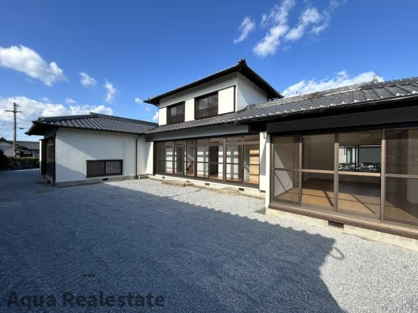 【リノベ】東かがわ市三本松戸建てのその他|きれいなキッチンです