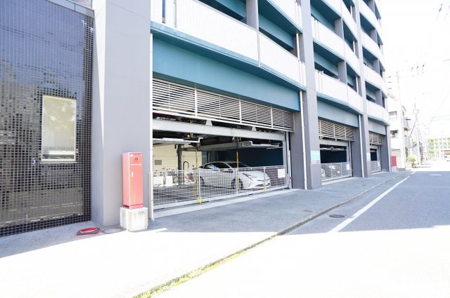 熊本市中央区新町２丁目の賃貸マンションの駐車場