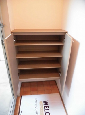 【玄関】 | サニーフラット.N