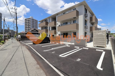 【駐車場】 | D-ROOM NEXT 諏訪野 | カースペースがあります