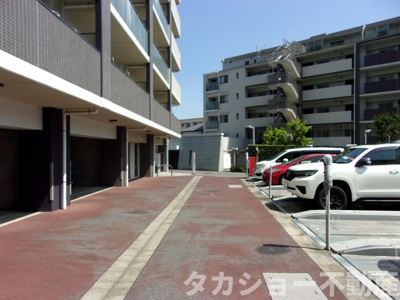 【駐車場】 | レクセル稲毛パークス