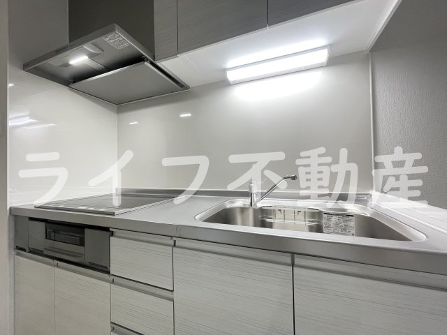 クリエオーレ衣摺Ⅰのキッチン|キッチンでお料理をお楽しみください