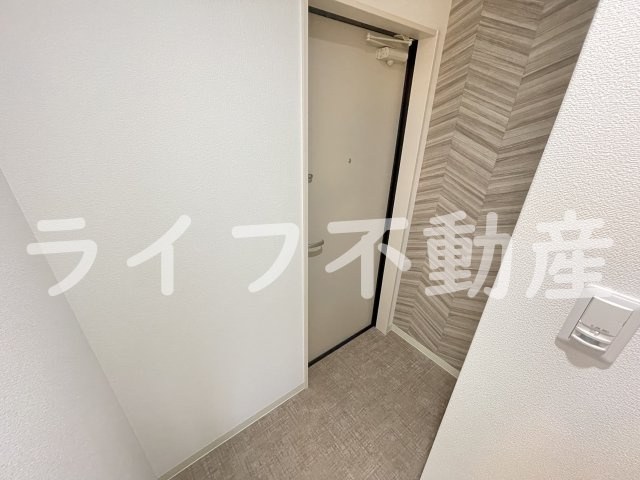 クリエオーレ衣摺Ⅰの玄関|落ち着いた玄関です