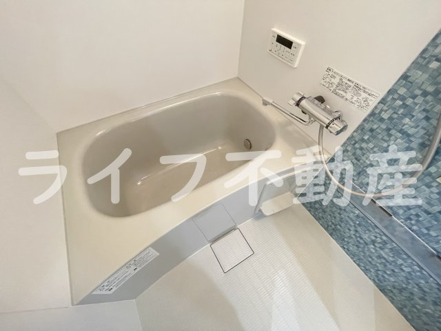 クリエオーレ衣摺Ⅰの浴室|コンパクトで使いやすいお風呂です