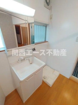 【洗面所】 | 東石切町３丁目貸家