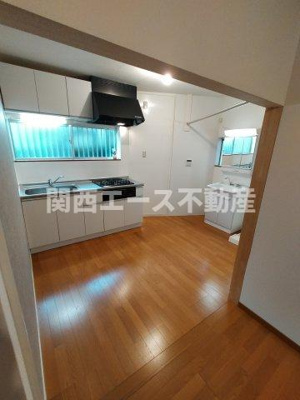  | 東石切町３丁目貸家